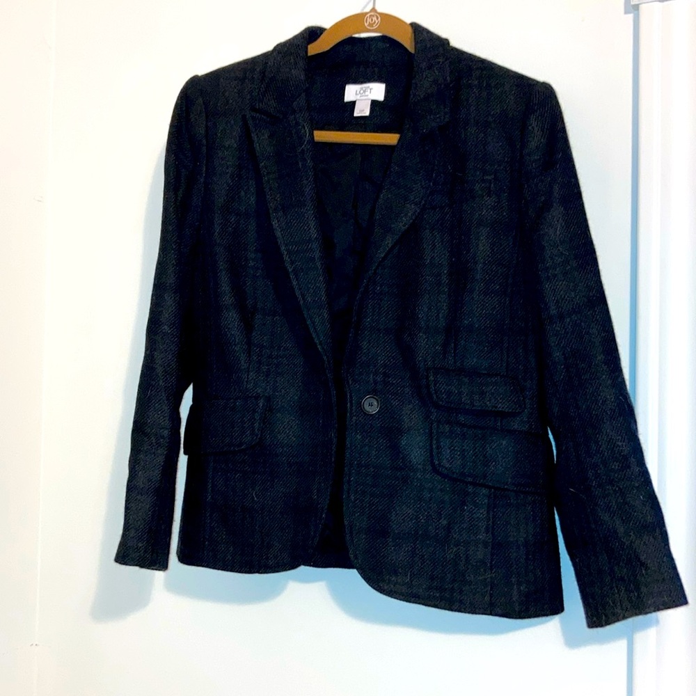 Ann Taylor Loft Size 12 petite Wool Plaid 2 Slits 2 Flap Blazer Jacket